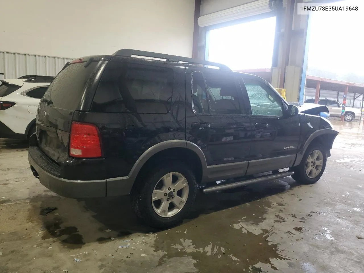 2005 Ford Explorer Xlt VIN: 1FMZU73E35UA19648 Lot: 70244594