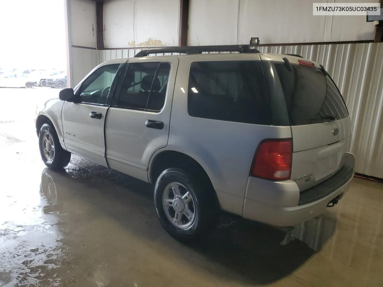 2005 Ford Explorer Xlt VIN: 1FMZU73K05UC03435 Lot: 70380984