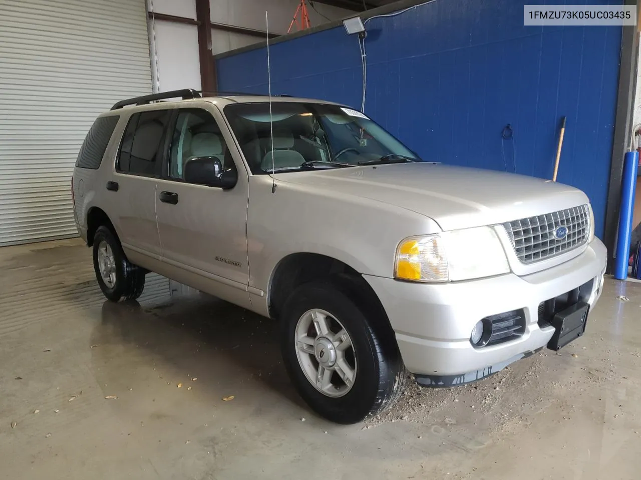 2005 Ford Explorer Xlt VIN: 1FMZU73K05UC03435 Lot: 70380984