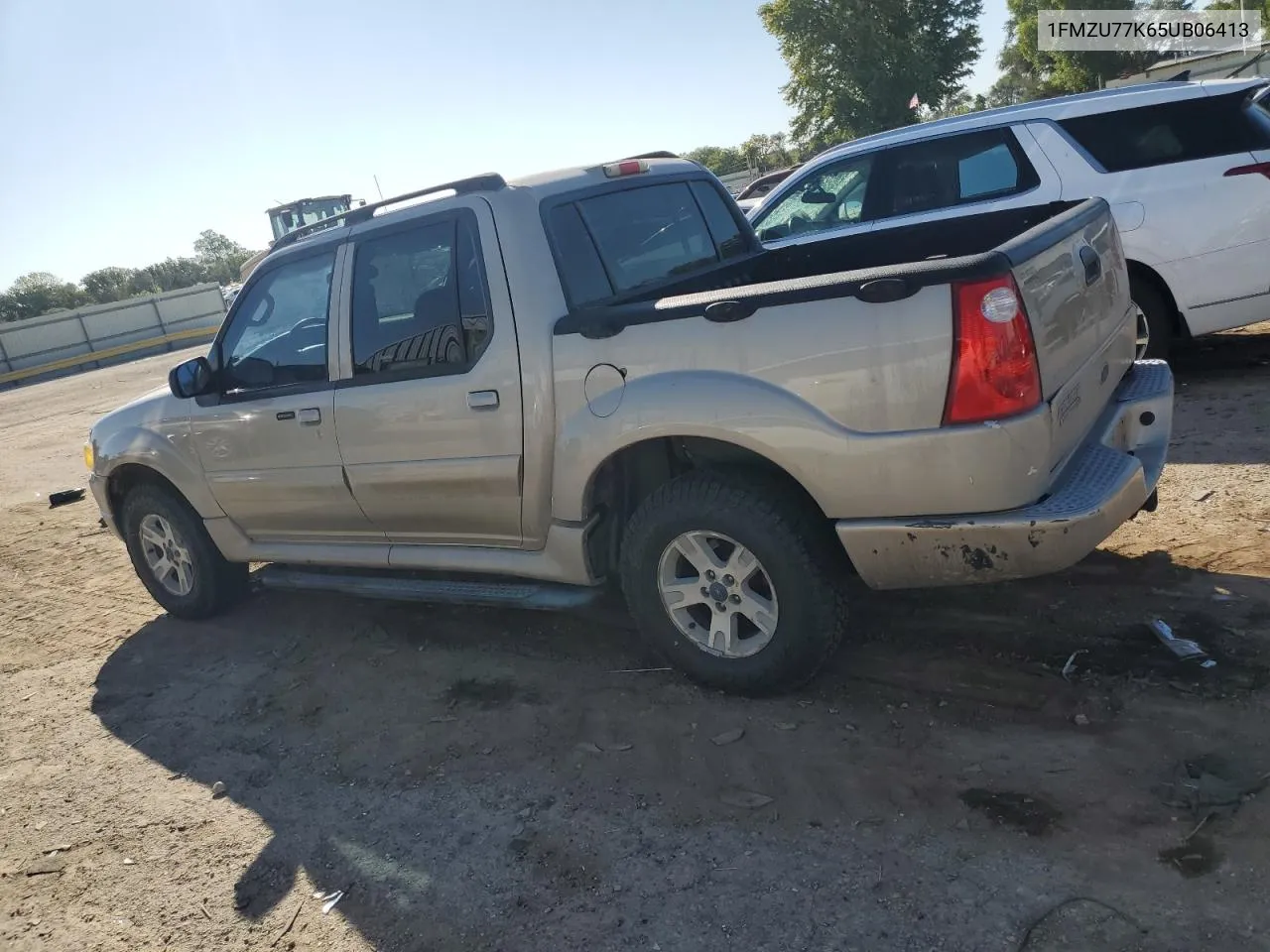 2005 Ford Explorer Sport Trac VIN: 1FMZU77K65UB06413 Lot: 74625424