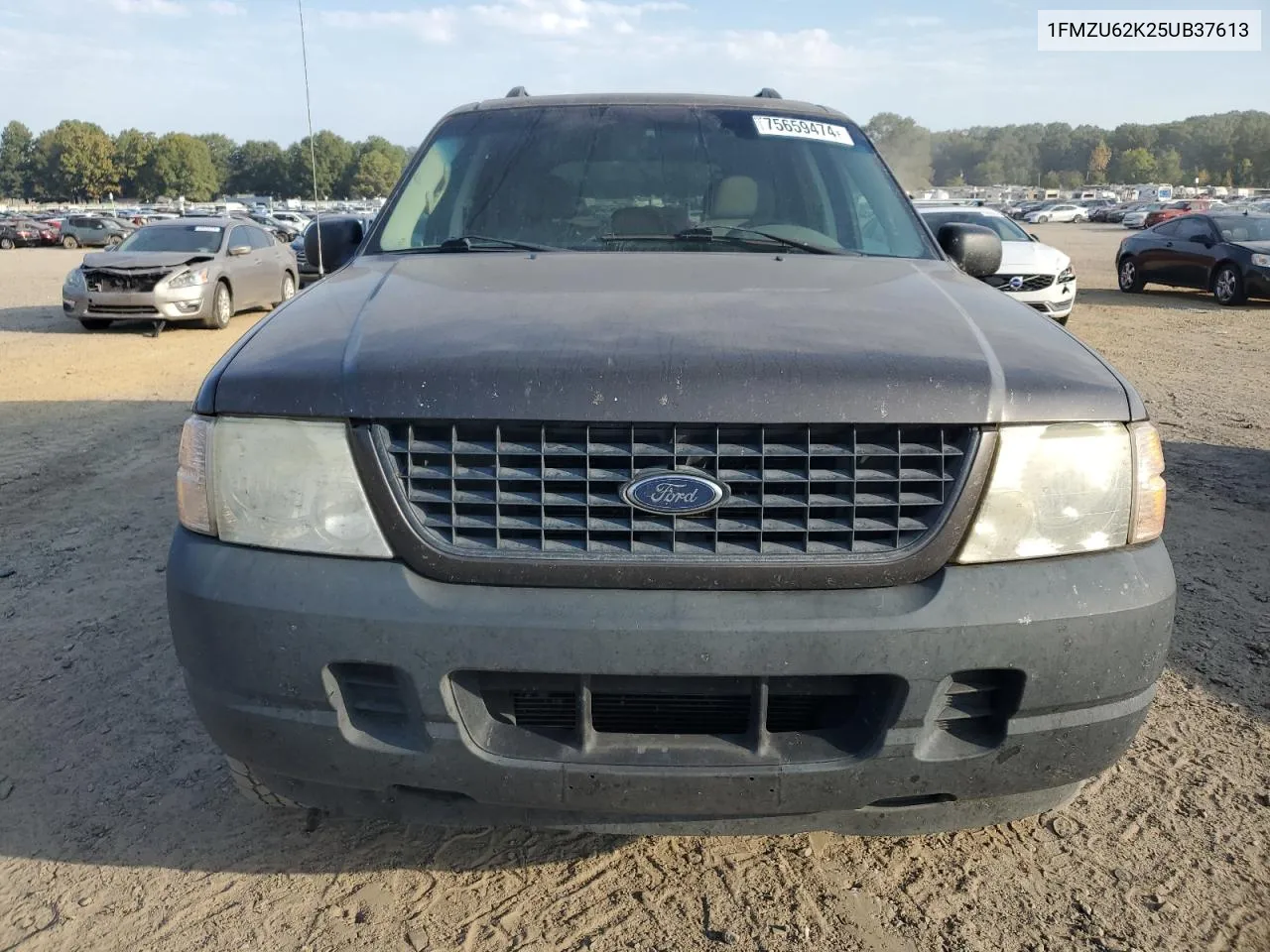 2005 Ford Explorer Xls VIN: 1FMZU62K25UB37613 Lot: 75659474