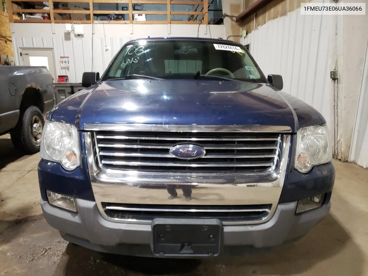 2006 Ford Explorer Xlt VIN: 1FMEU73E06UA36066 Lot: 72824414