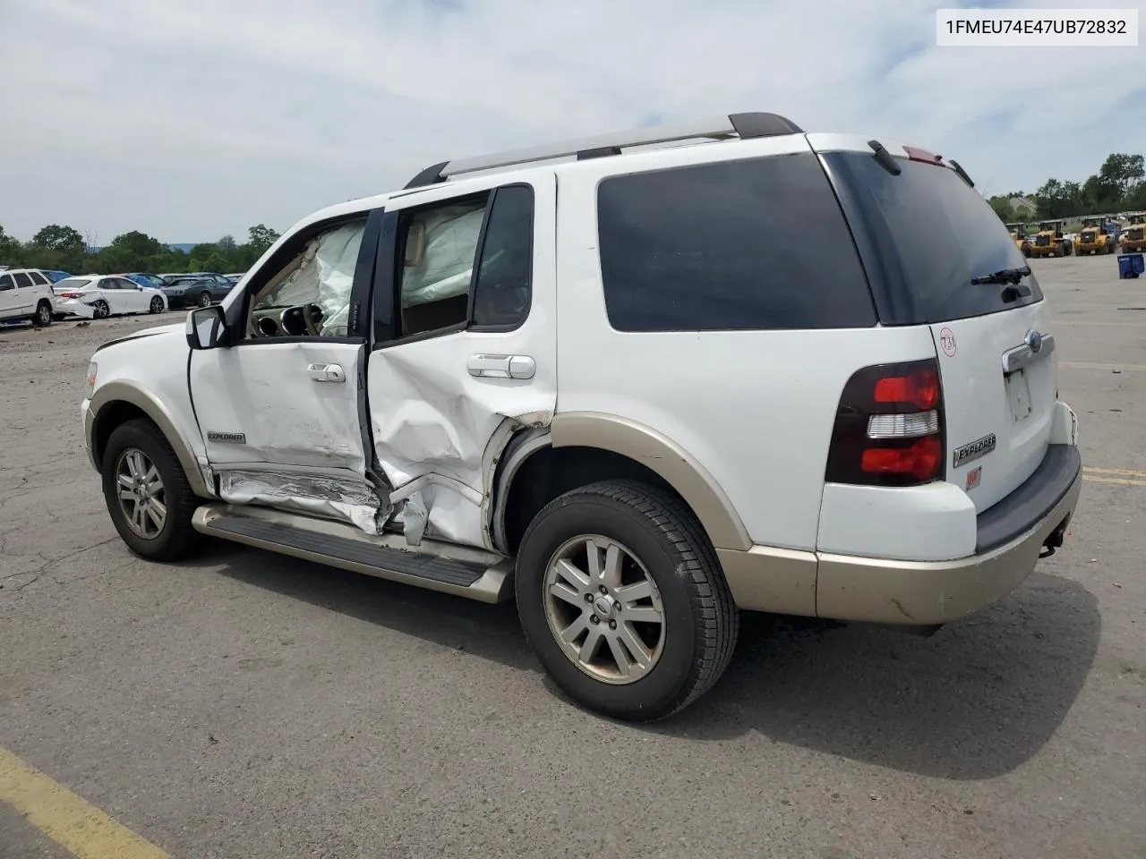 2007 Ford Explorer Eddie Bauer VIN: 1FMEU74E47UB72832 Lot: 60474554