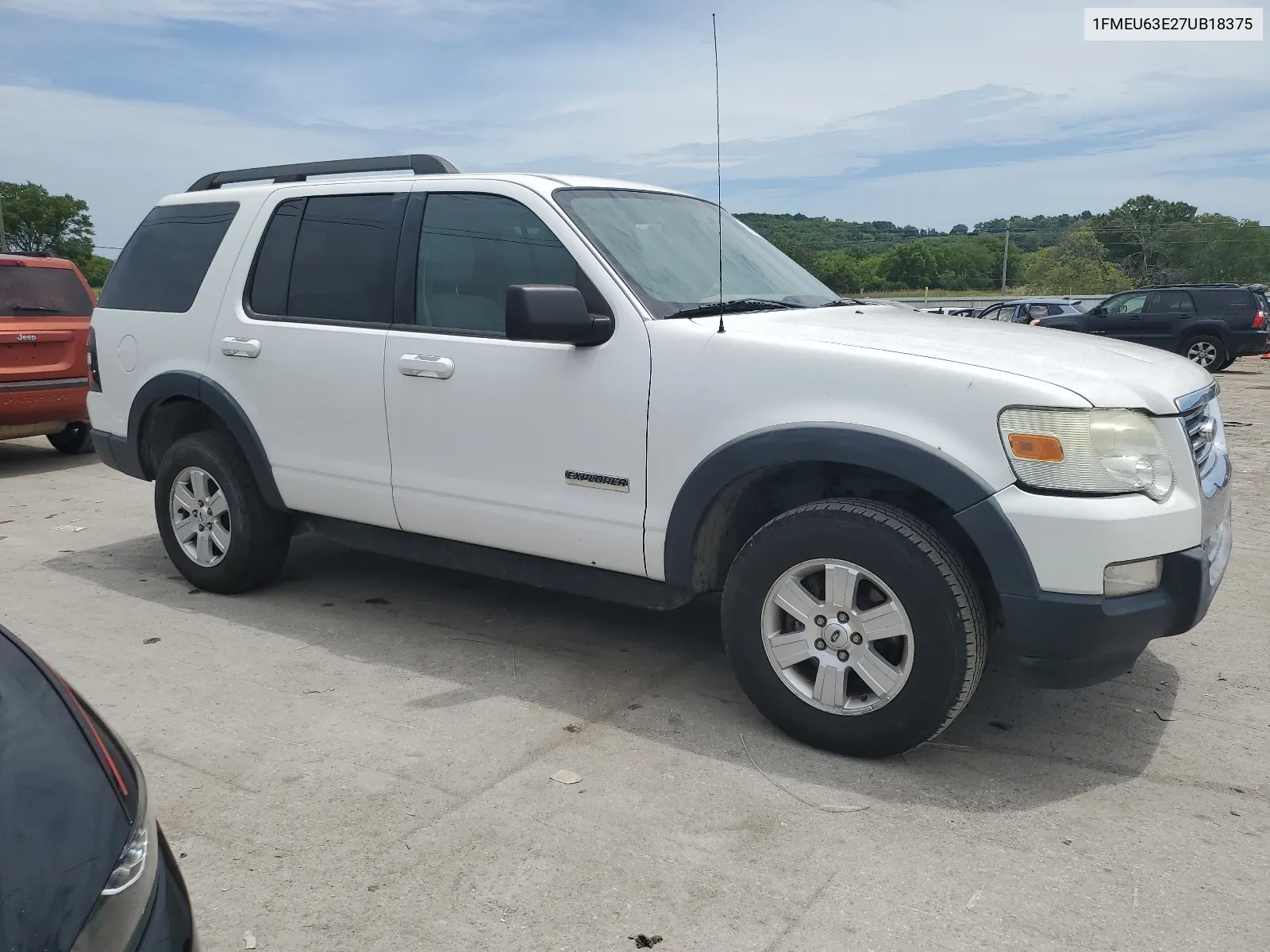 1FMEU63E27UB18375 2007 Ford Explorer Xlt