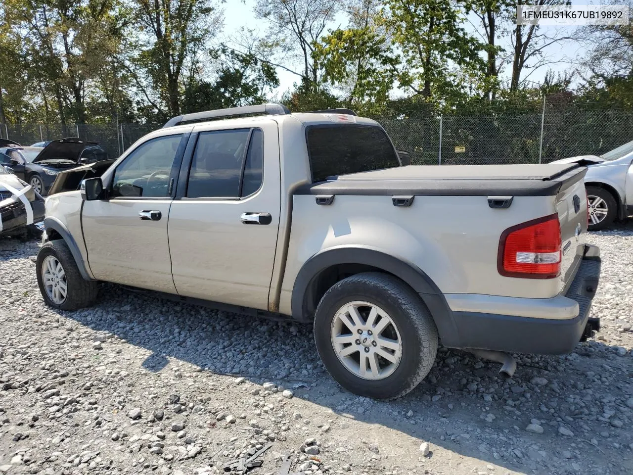 2007 Ford Explorer Sport Trac Xlt VIN: 1FMEU31K67UB19892 Lot: 72061484