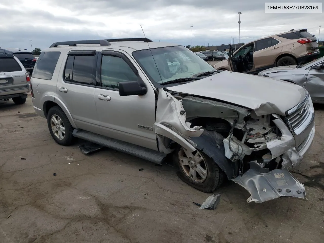 2007 Ford Explorer Xlt VIN: 1FMEU63E27UB23169 Lot: 72933344