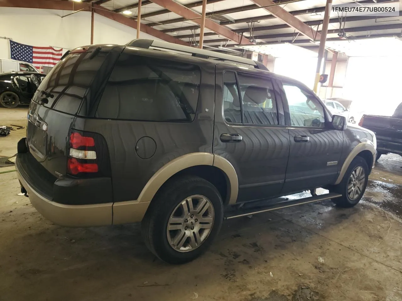 2007 Ford Explorer Eddie Bauer VIN: 1FMEU74E77UB00524 Lot: 74060214