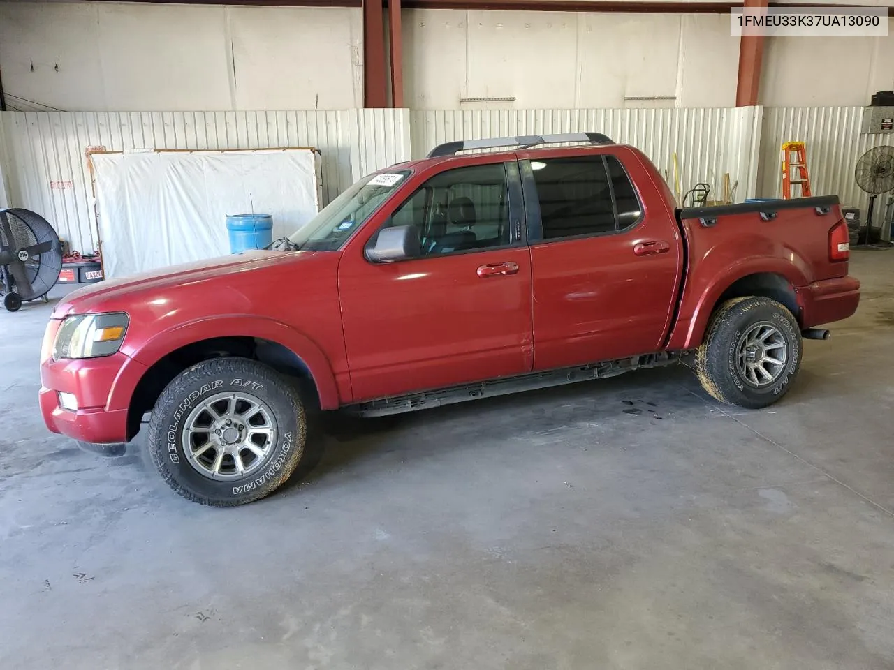 2007 Ford Explorer Sport Trac Limited VIN: 1FMEU33K37UA13090 Lot: 74089574