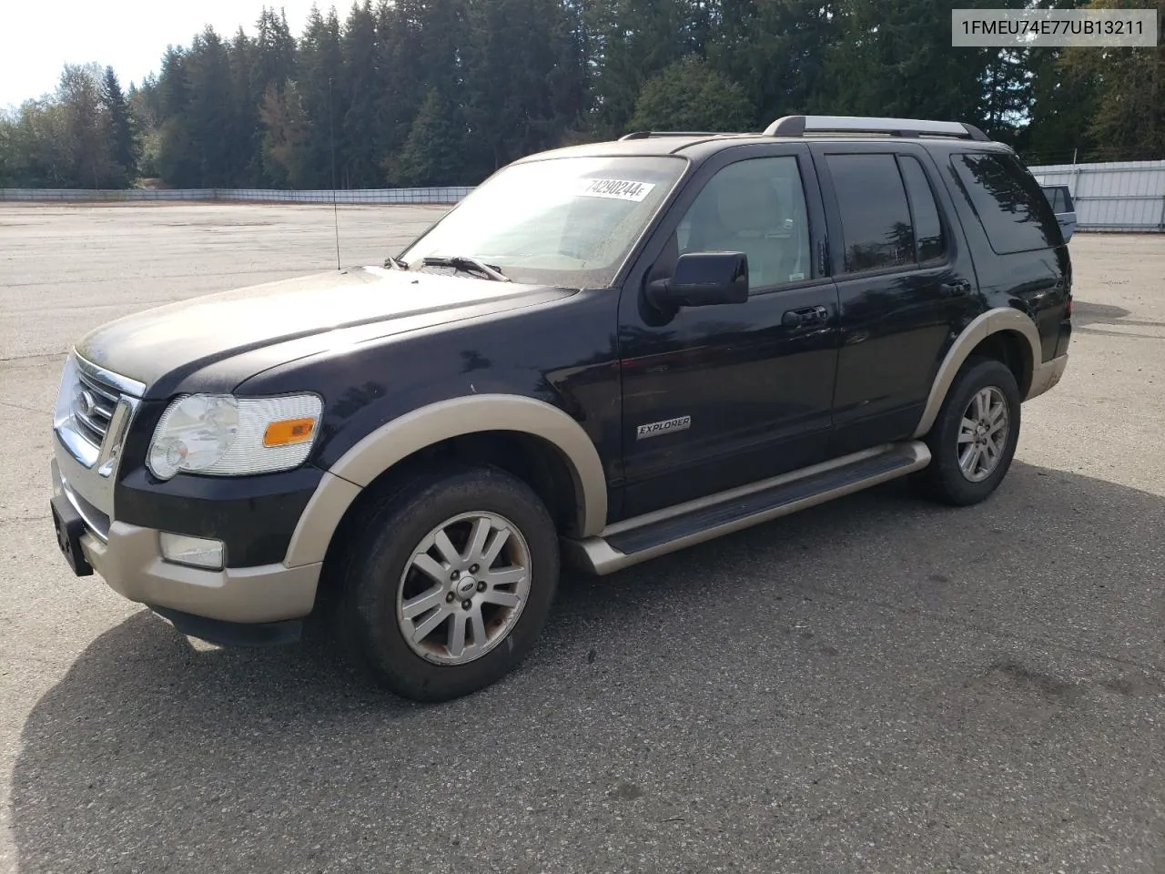 2007 Ford Explorer Eddie Bauer VIN: 1FMEU74E77UB13211 Lot: 74290244