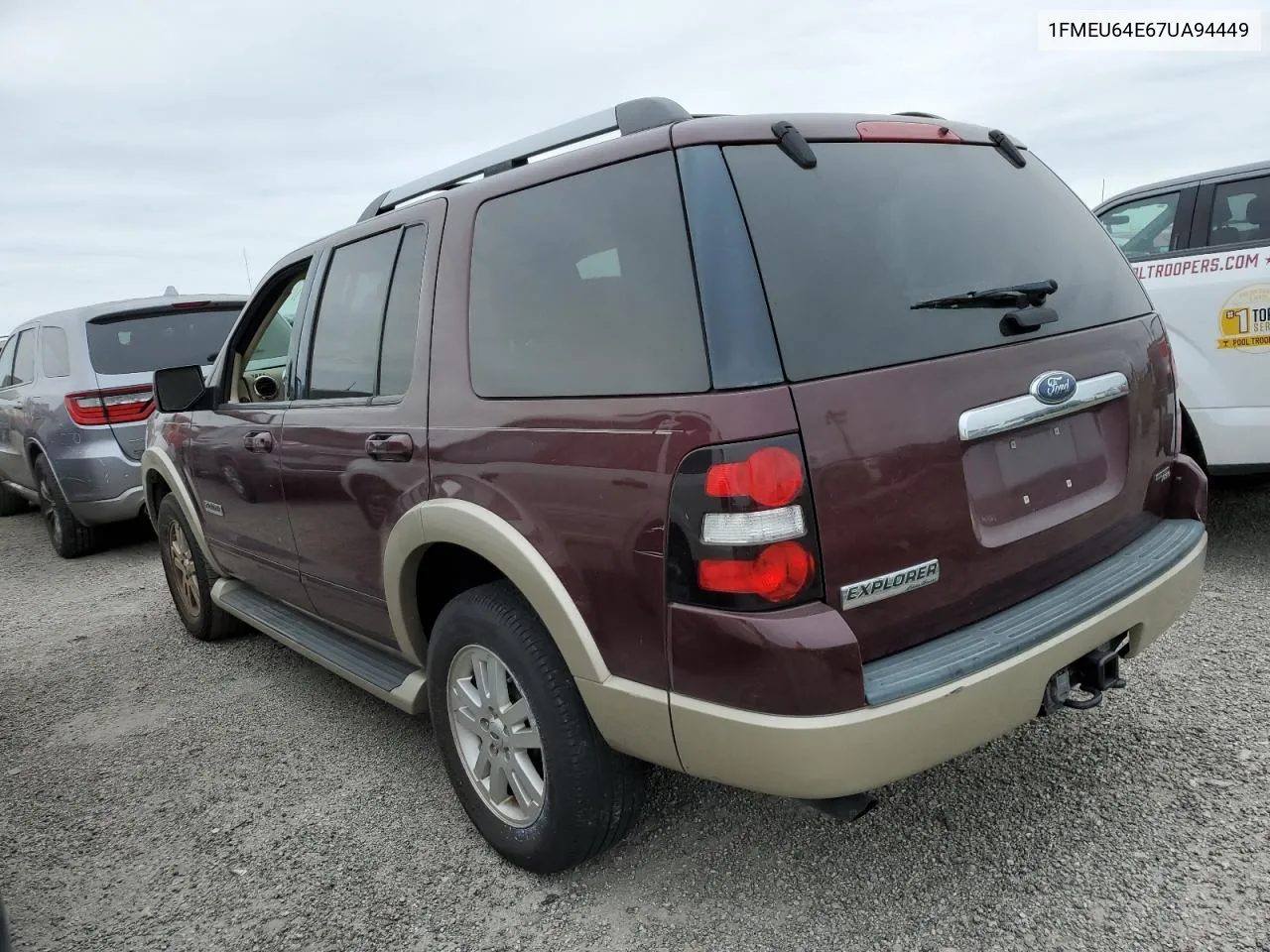 1FMEU64E67UA94449 2007 Ford Explorer Eddie Bauer