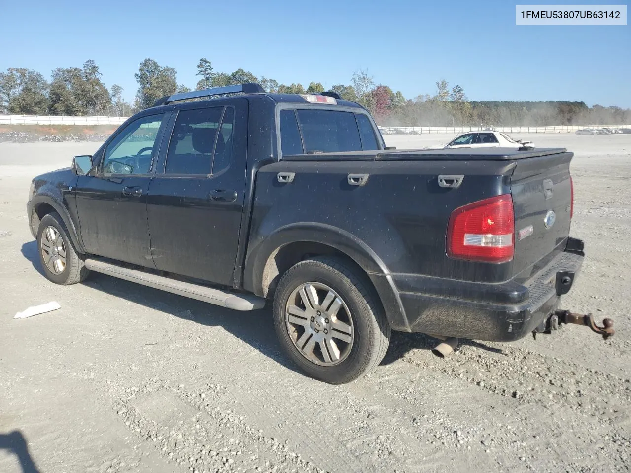 2007 Ford Explorer Sport Trac Limited VIN: 1FMEU53807UB63142 Lot: 77136534