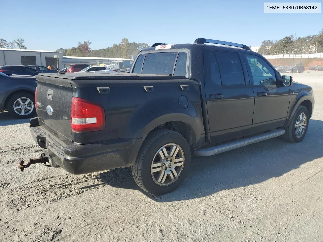 2007 Ford Explorer Sport Trac Limited VIN: 1FMEU53807UB63142 Lot: 77136534