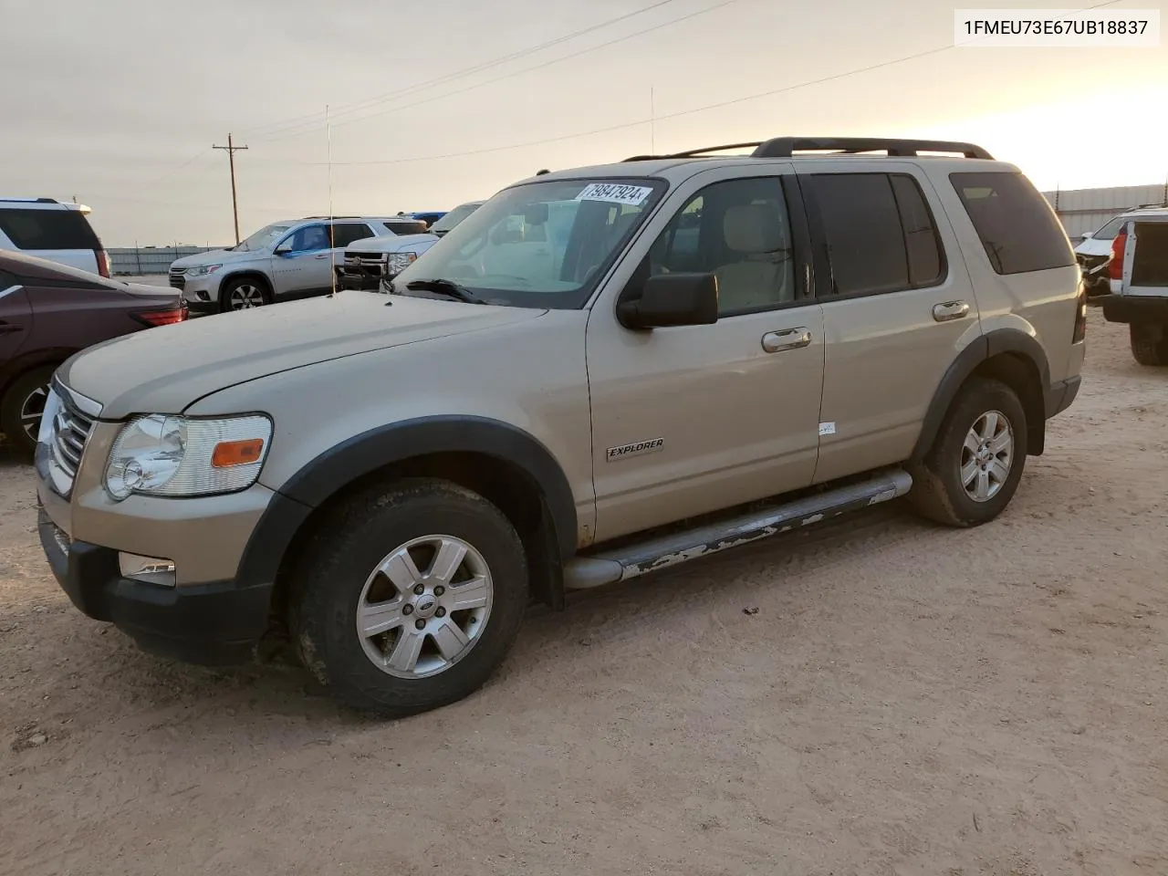 2007 Ford Explorer Xlt VIN: 1FMEU73E67UB18837 Lot: 79847924