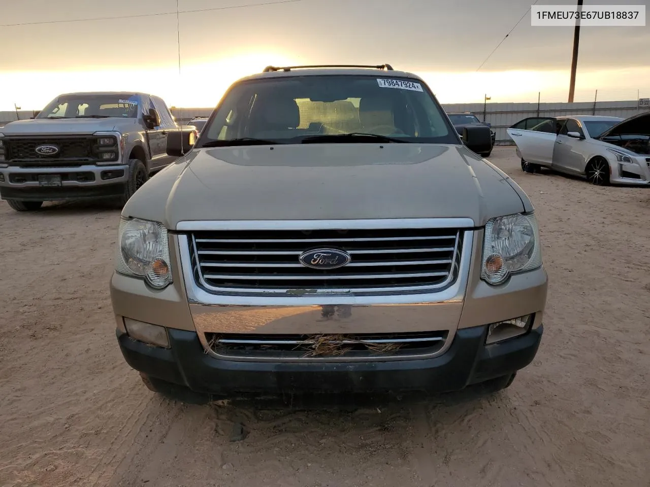 2007 Ford Explorer Xlt VIN: 1FMEU73E67UB18837 Lot: 79847924