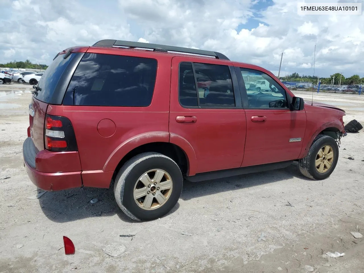 2008 Ford Explorer Xlt VIN: 1FMEU63E48UA10101 Lot: 68243094