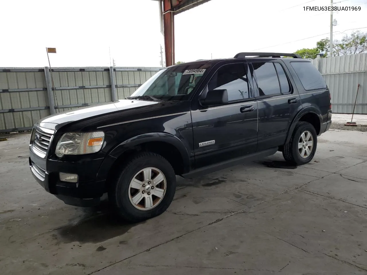 2008 Ford Explorer Xlt VIN: 1FMEU63E38UA01969 Lot: 73894984