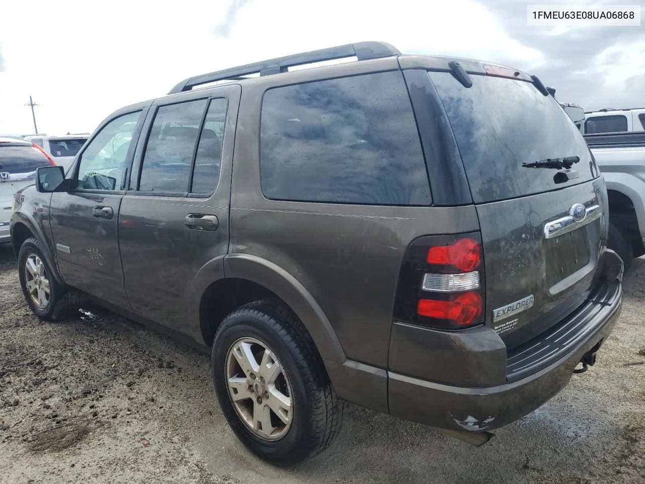 2008 Ford Explorer Xlt VIN: 1FMEU63E08UA06868 Lot: 75033174