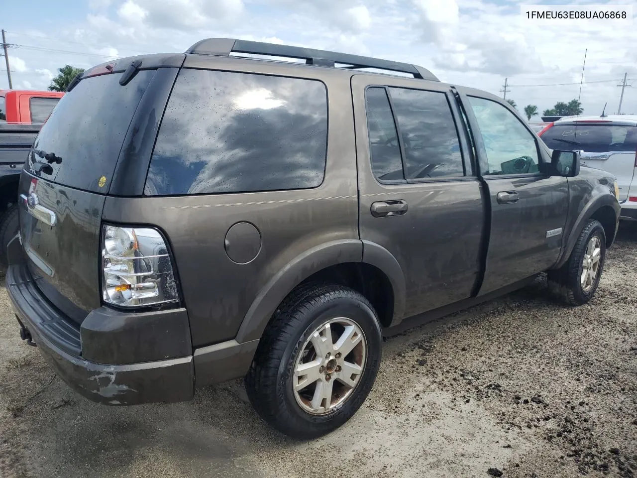 2008 Ford Explorer Xlt VIN: 1FMEU63E08UA06868 Lot: 75033174