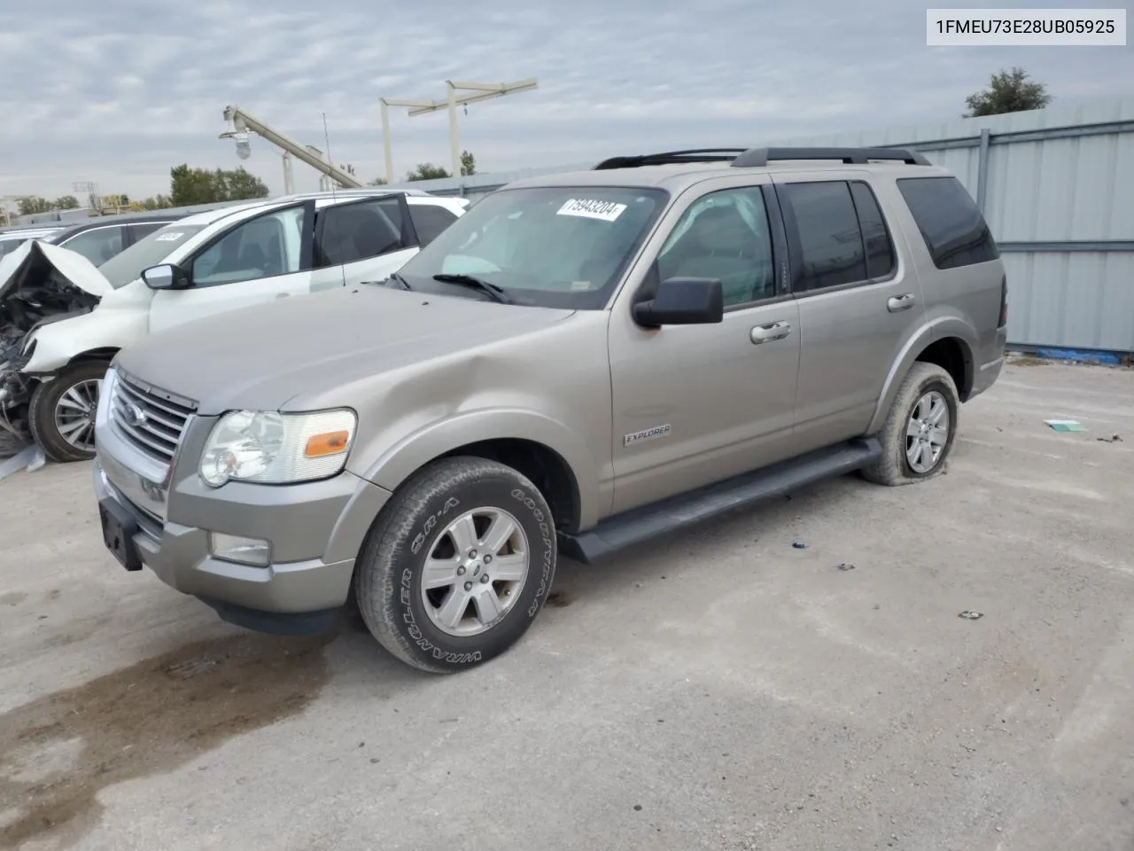 2008 Ford Explorer Xlt VIN: 1FMEU73E28UB05925 Lot: 75943204