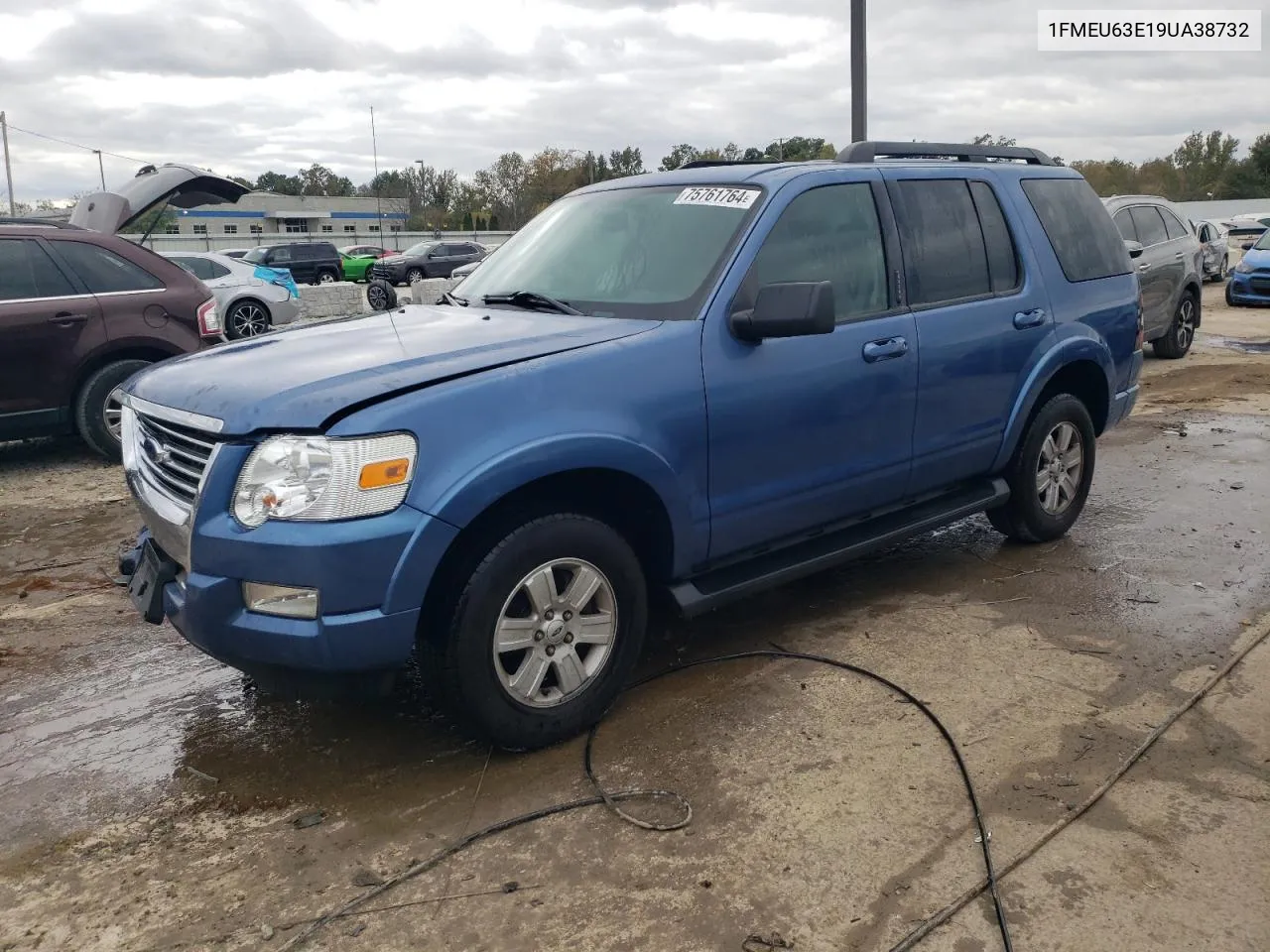 2009 Ford Explorer Xlt VIN: 1FMEU63E19UA38732 Lot: 75761764