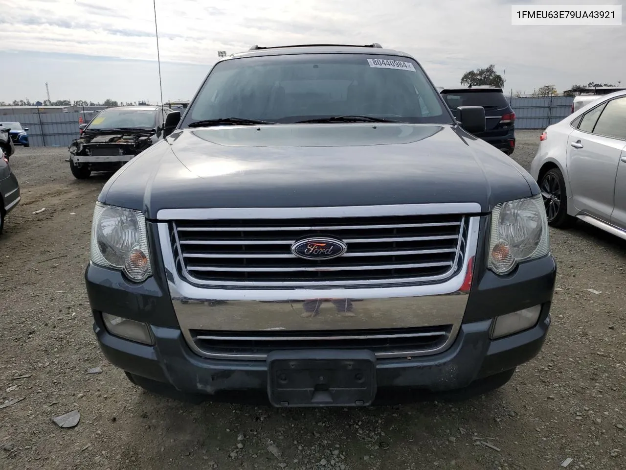 2009 Ford Explorer Xlt VIN: 1FMEU63E79UA43921 Lot: 80440984