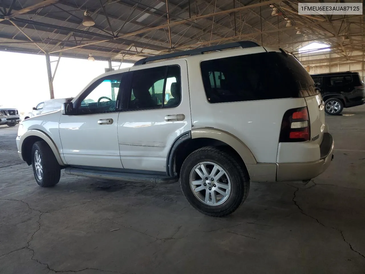 1FMEU6EE3AUA87125 2010 Ford Explorer Eddie Bauer