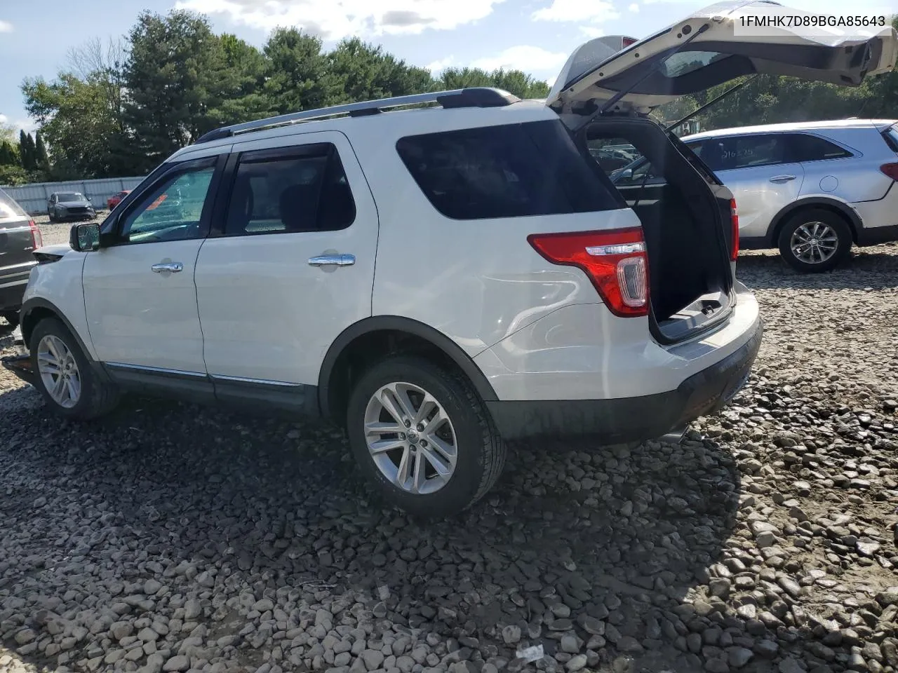 1FMHK7D89BGA85643 2011 Ford Explorer Xlt