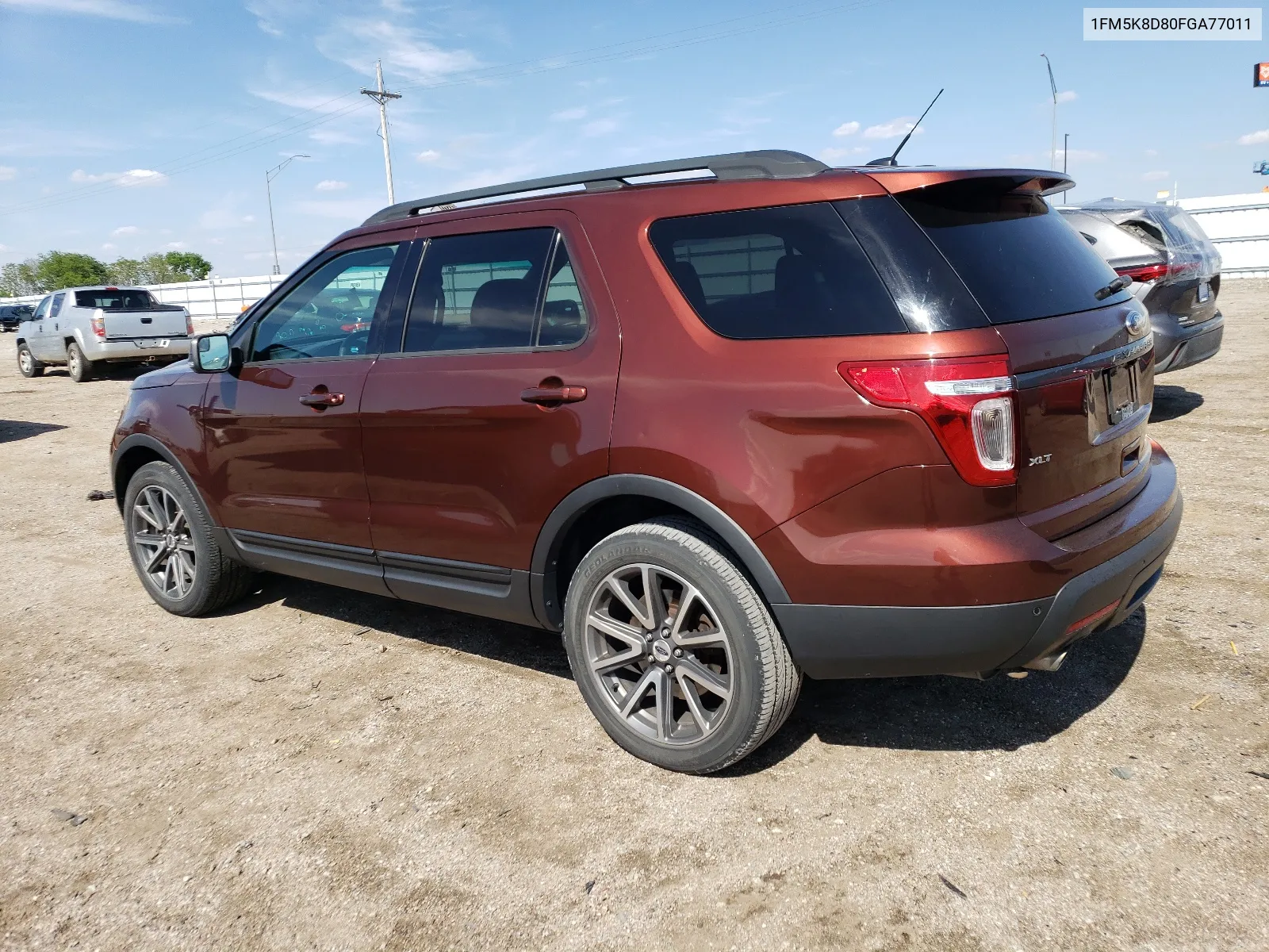 1FM5K8D80FGA77011 2015 Ford Explorer Xlt