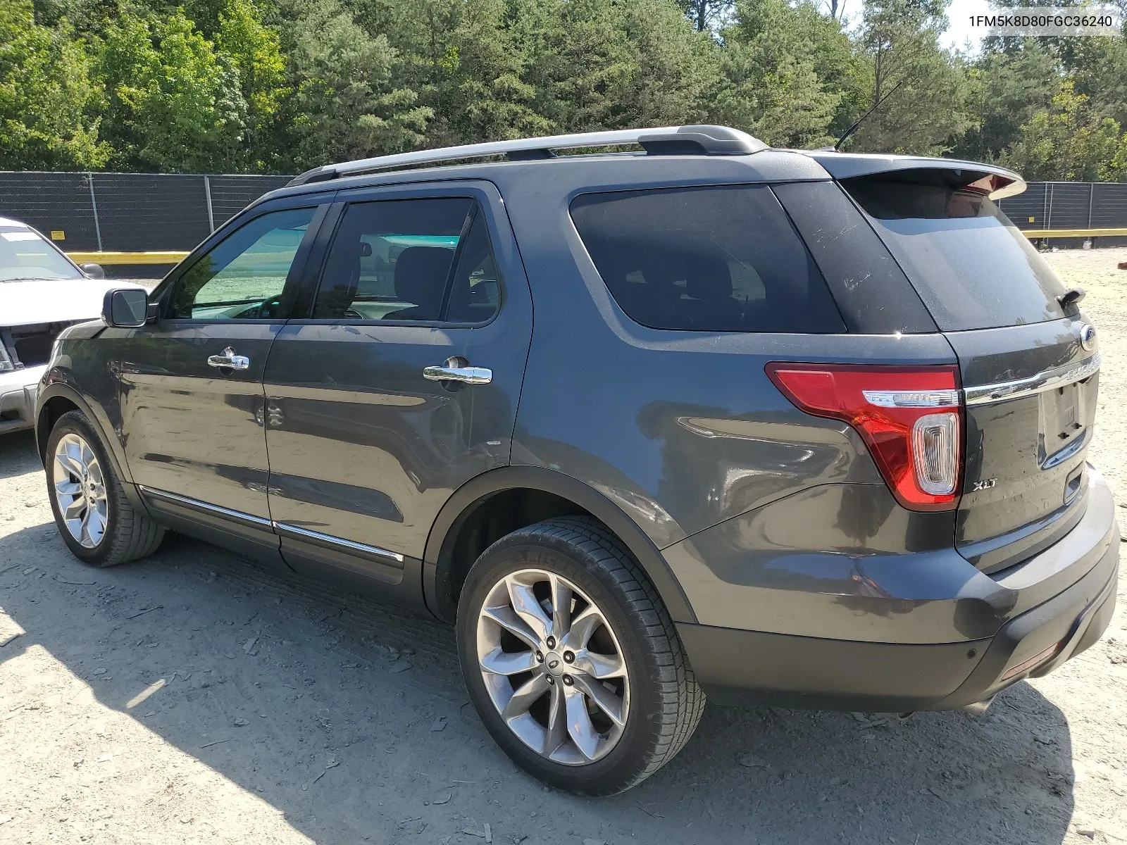 1FM5K8D80FGC36240 2015 Ford Explorer Xlt