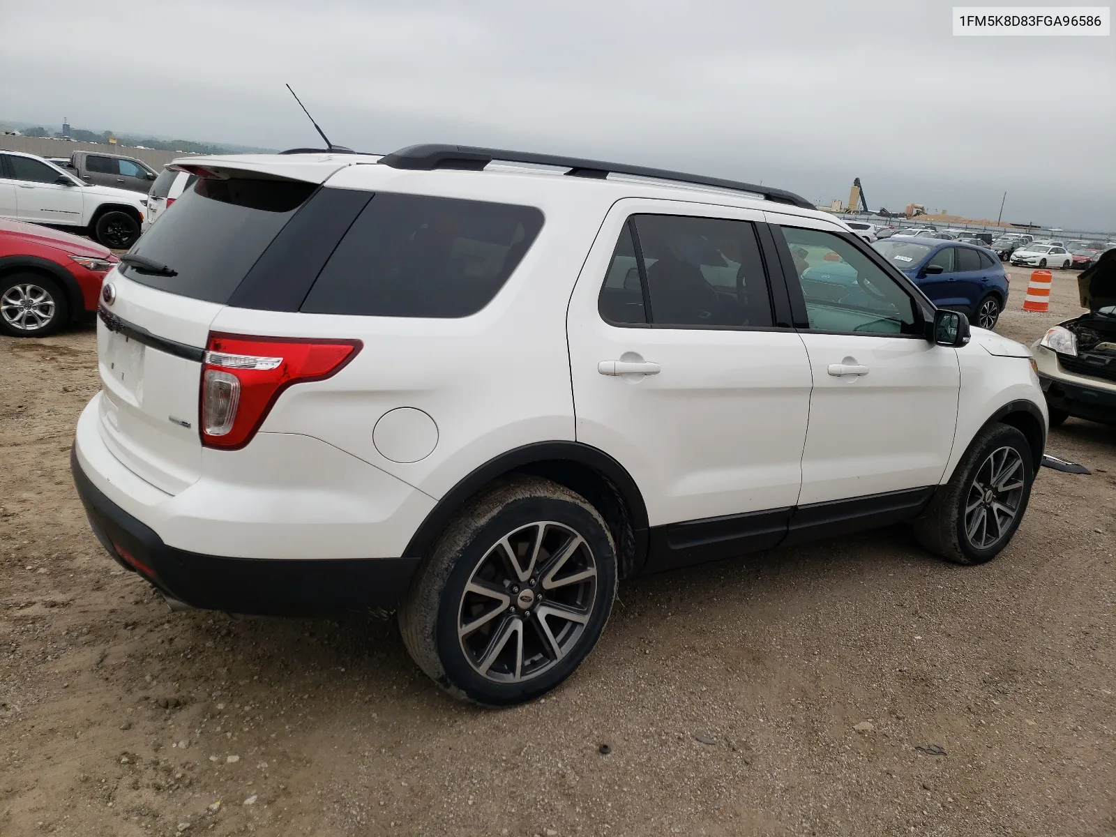 1FM5K8D83FGA96586 2015 Ford Explorer Xlt