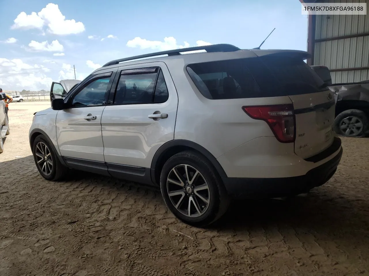 1FM5K7D8XFGA96188 2015 Ford Explorer Xlt