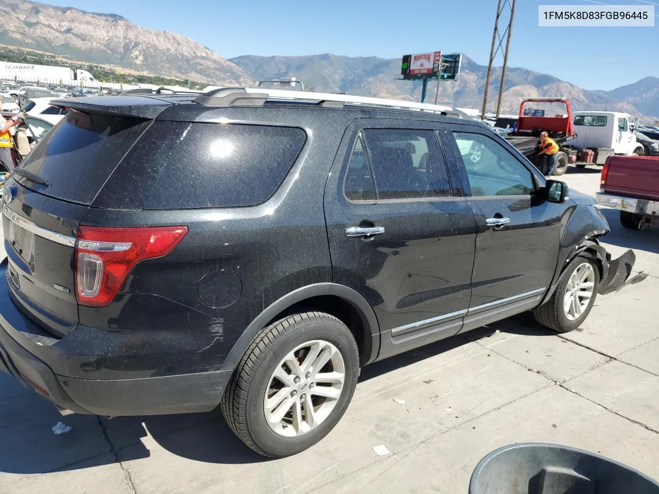 1FM5K8D83FGB96445 2015 Ford Explorer Xlt