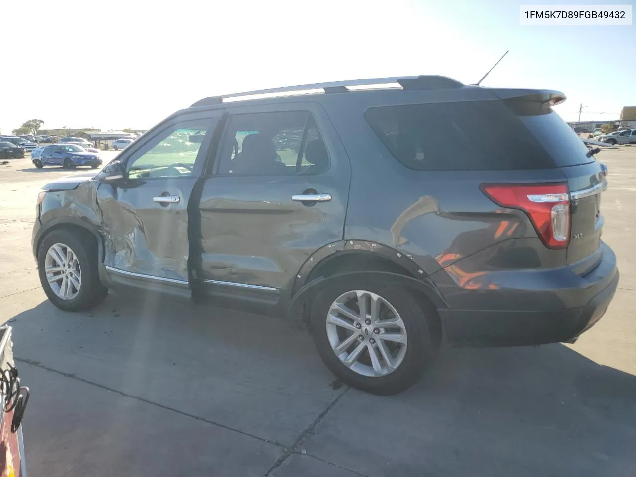 1FM5K7D89FGB49432 2015 Ford Explorer Xlt