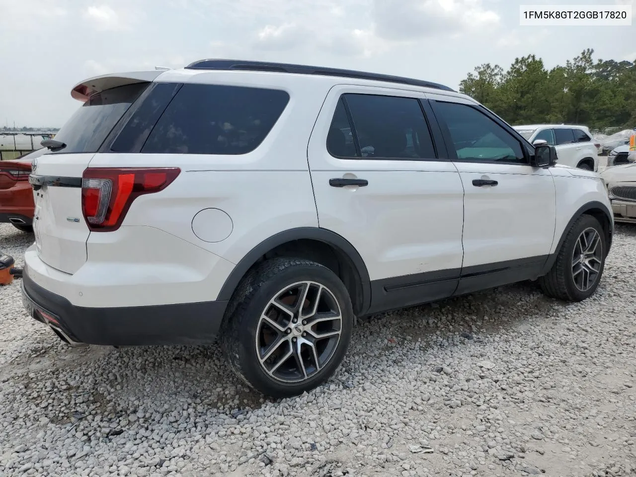 2016 Ford Explorer Sport VIN: 1FM5K8GT2GGB17820 Lot: 56190054