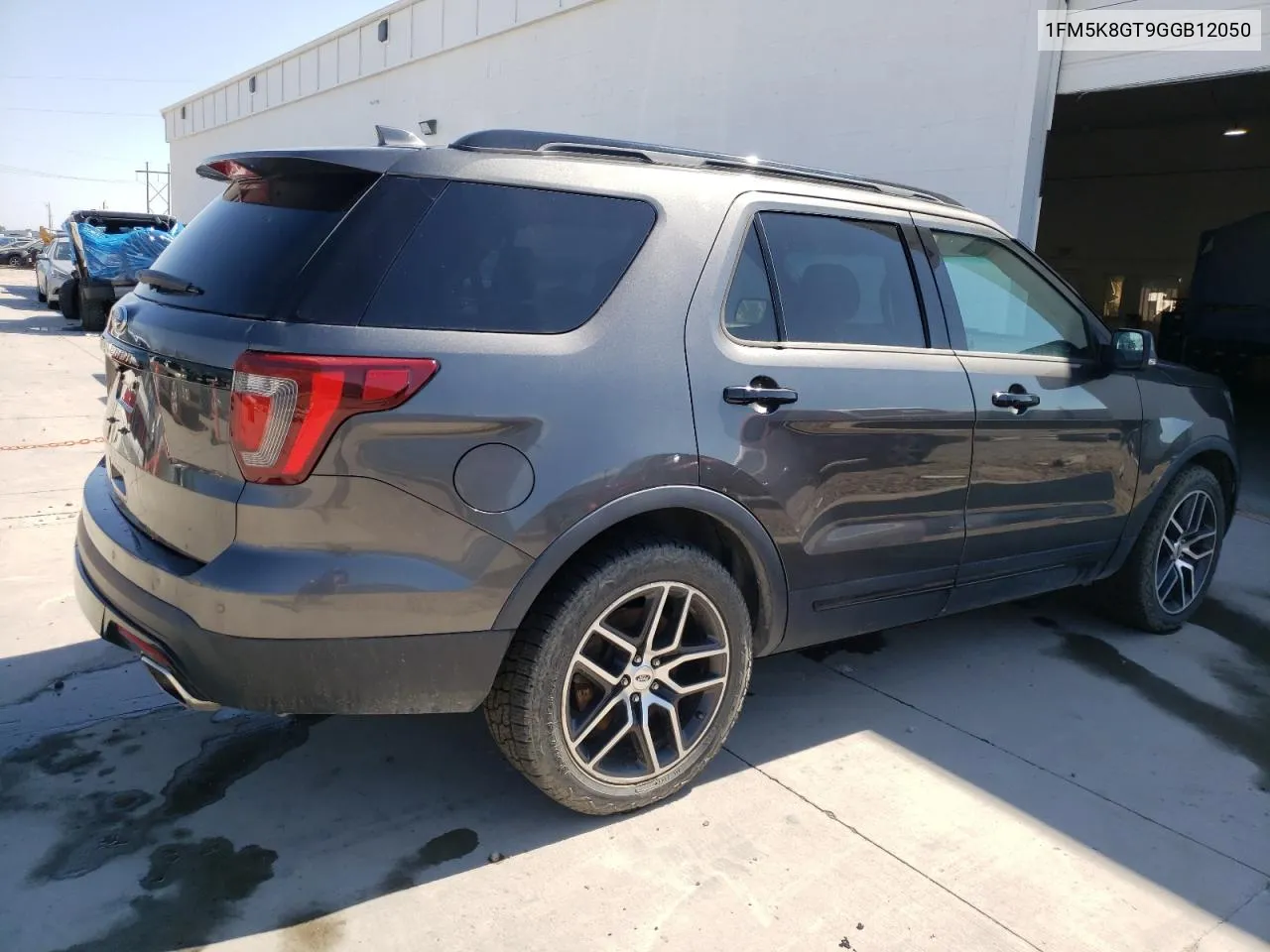 2016 Ford Explorer Sport VIN: 1FM5K8GT9GGB12050 Lot: 61015524