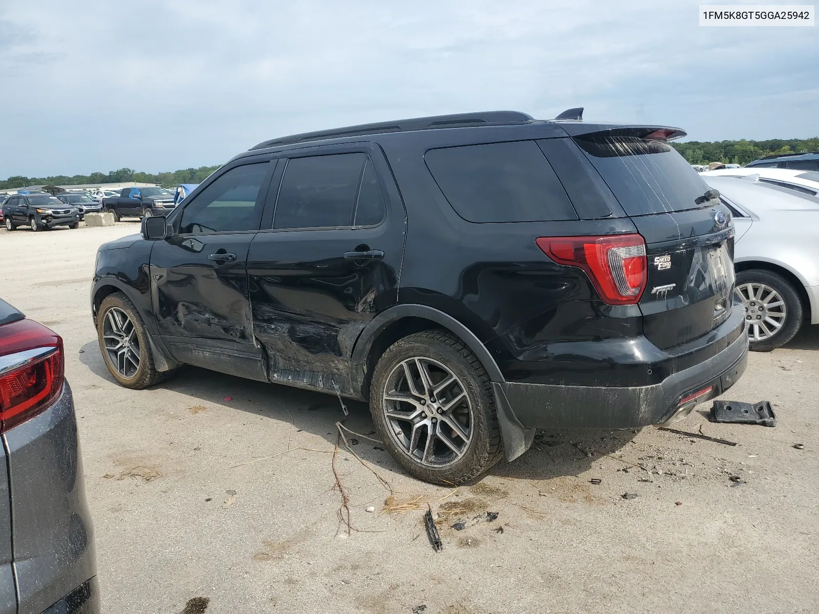 2016 Ford Explorer Sport VIN: 1FM5K8GT5GGA25942 Lot: 66373844