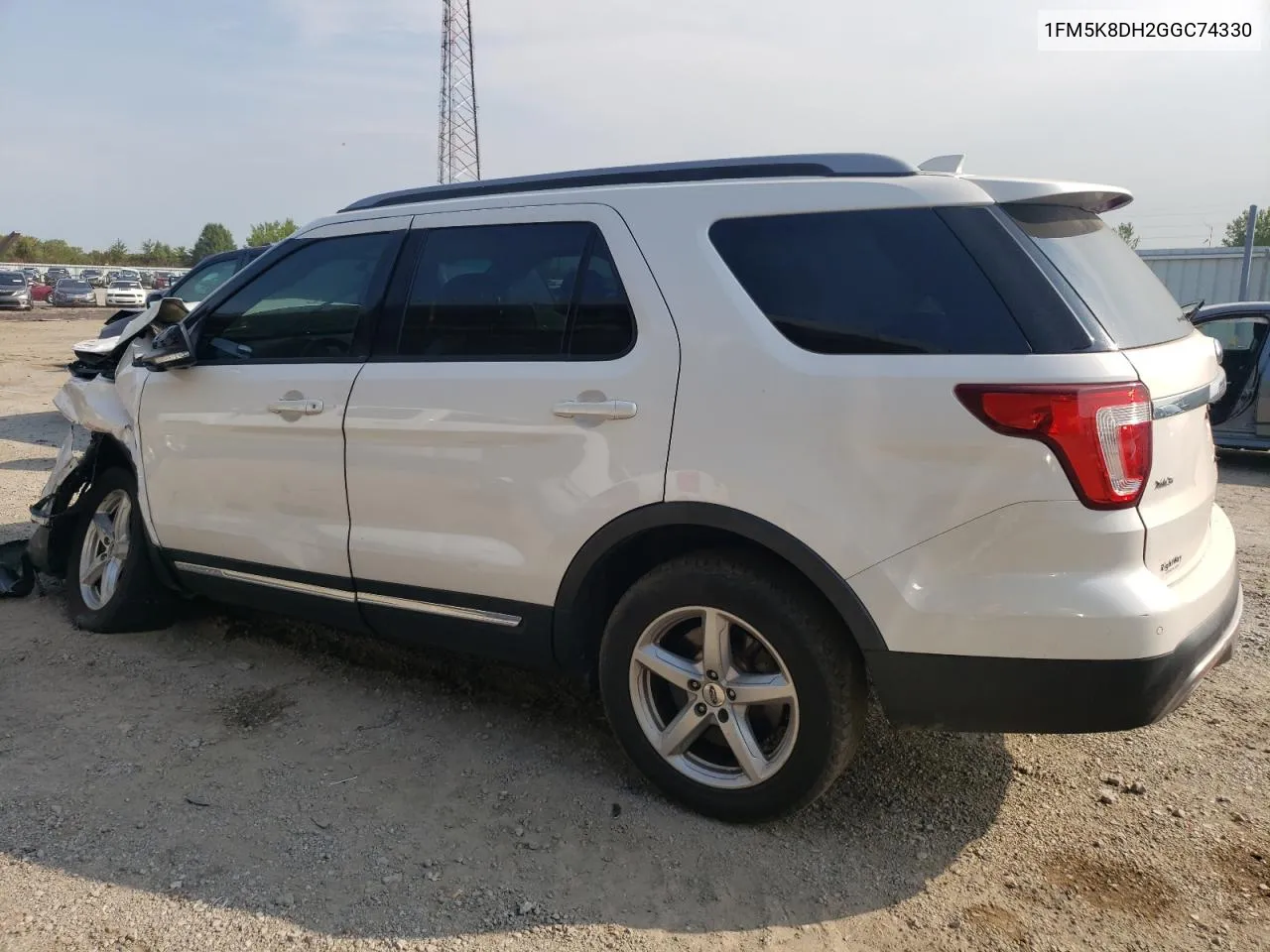 1FM5K8DH2GGC74330 2016 Ford Explorer Xlt