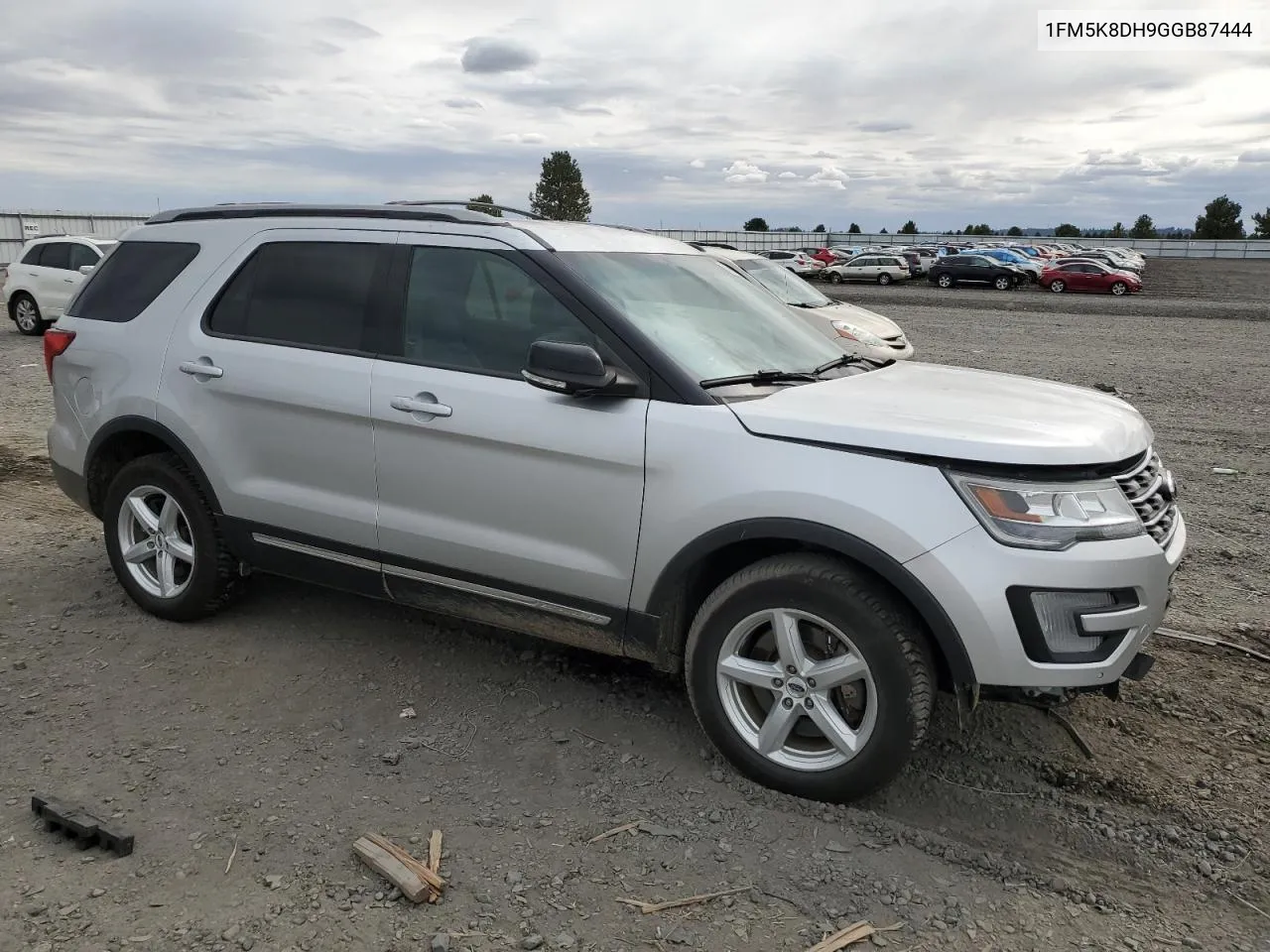 1FM5K8DH9GGB87444 2016 Ford Explorer Xlt