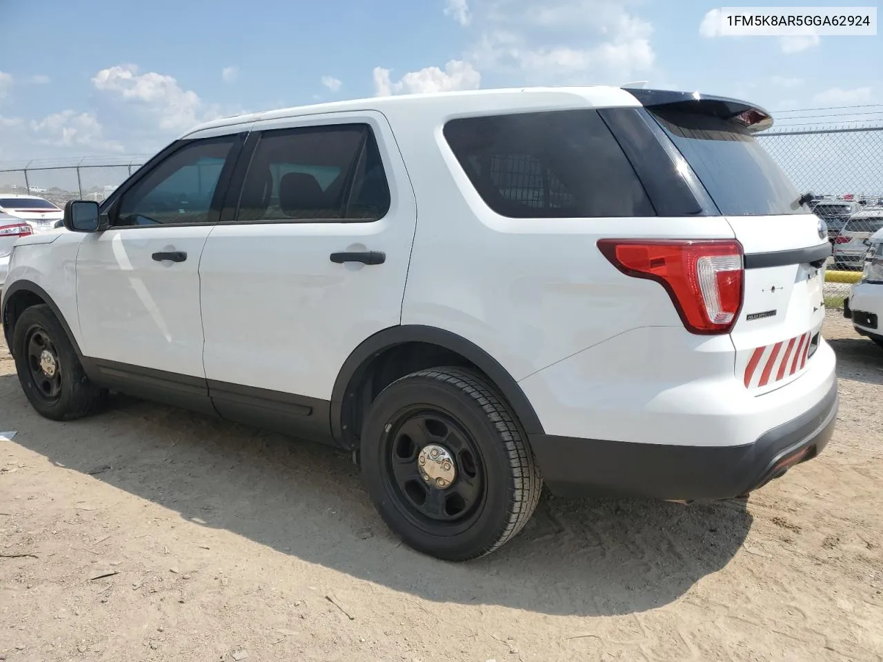 2016 Ford Explorer Police Interceptor VIN: 1FM5K8AR5GGA62924 Lot: 71797664