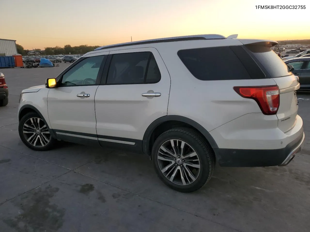 2016 Ford Explorer Platinum VIN: 1FM5K8HT2GGC32755 Lot: 76549104