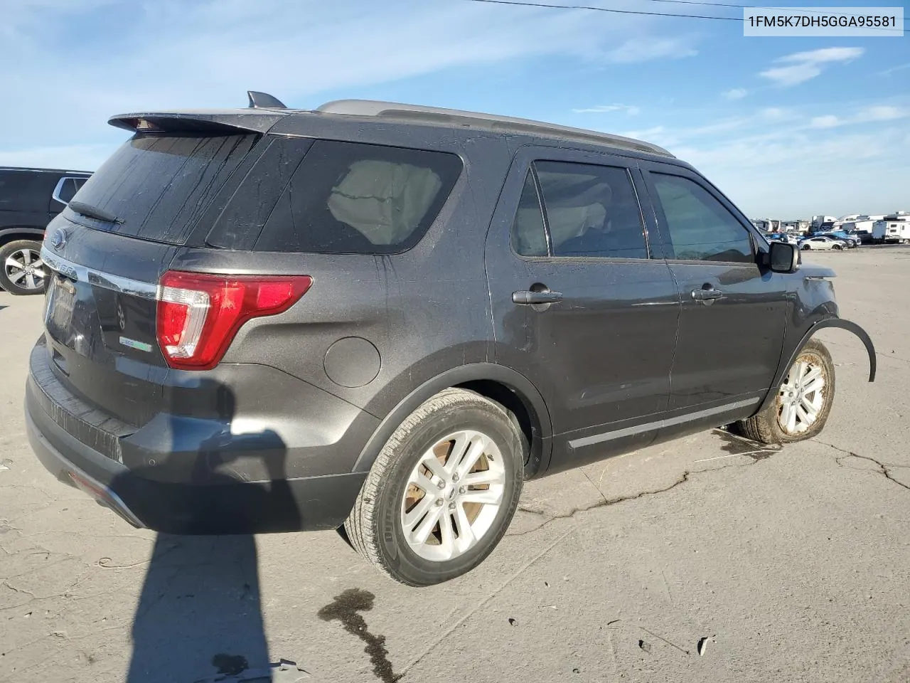 2016 Ford Explorer Xlt VIN: 1FM5K7DH5GGA95581 Lot: 80344044