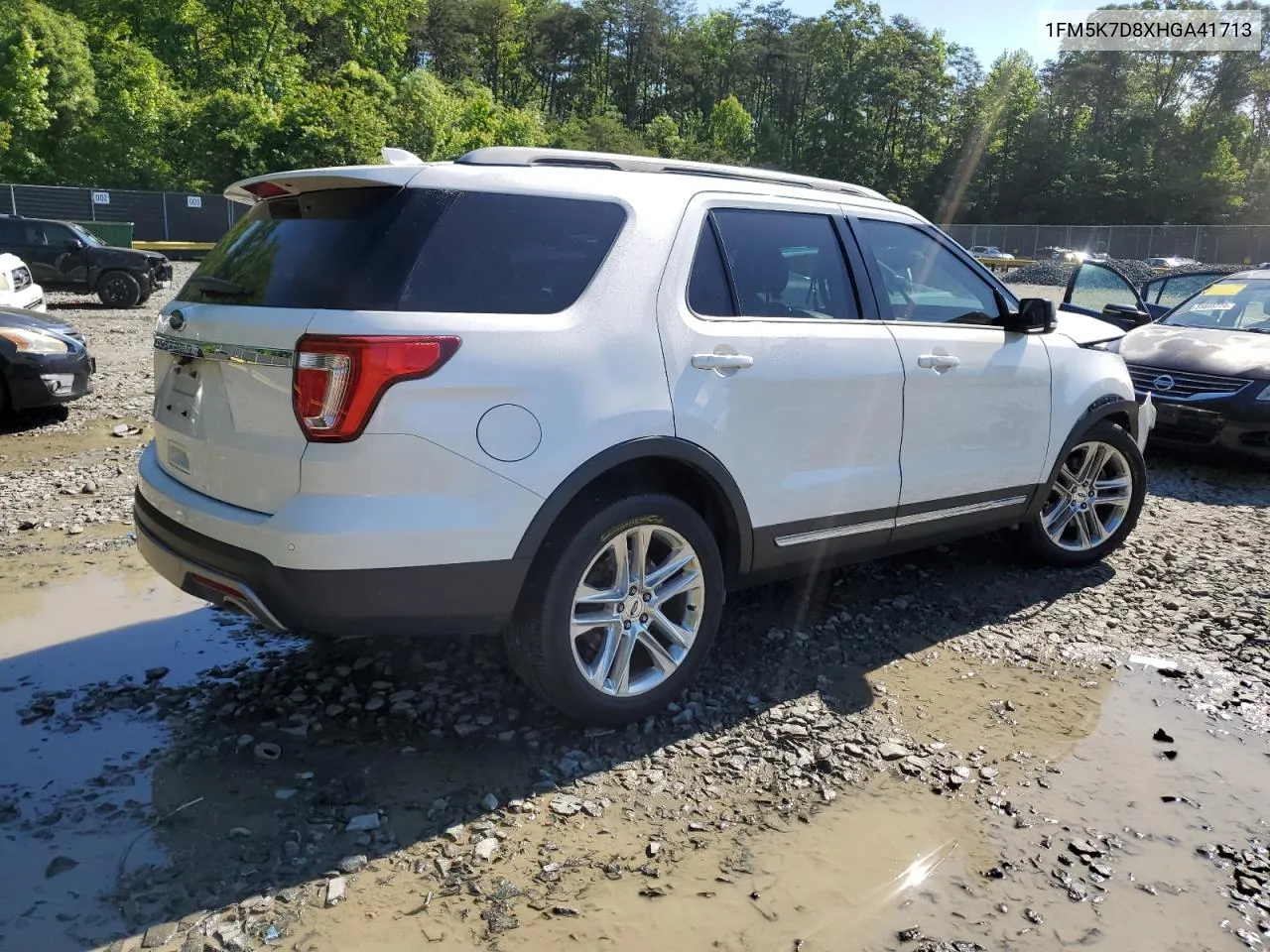 1FM5K7D8XHGA41713 2017 Ford Explorer Xlt