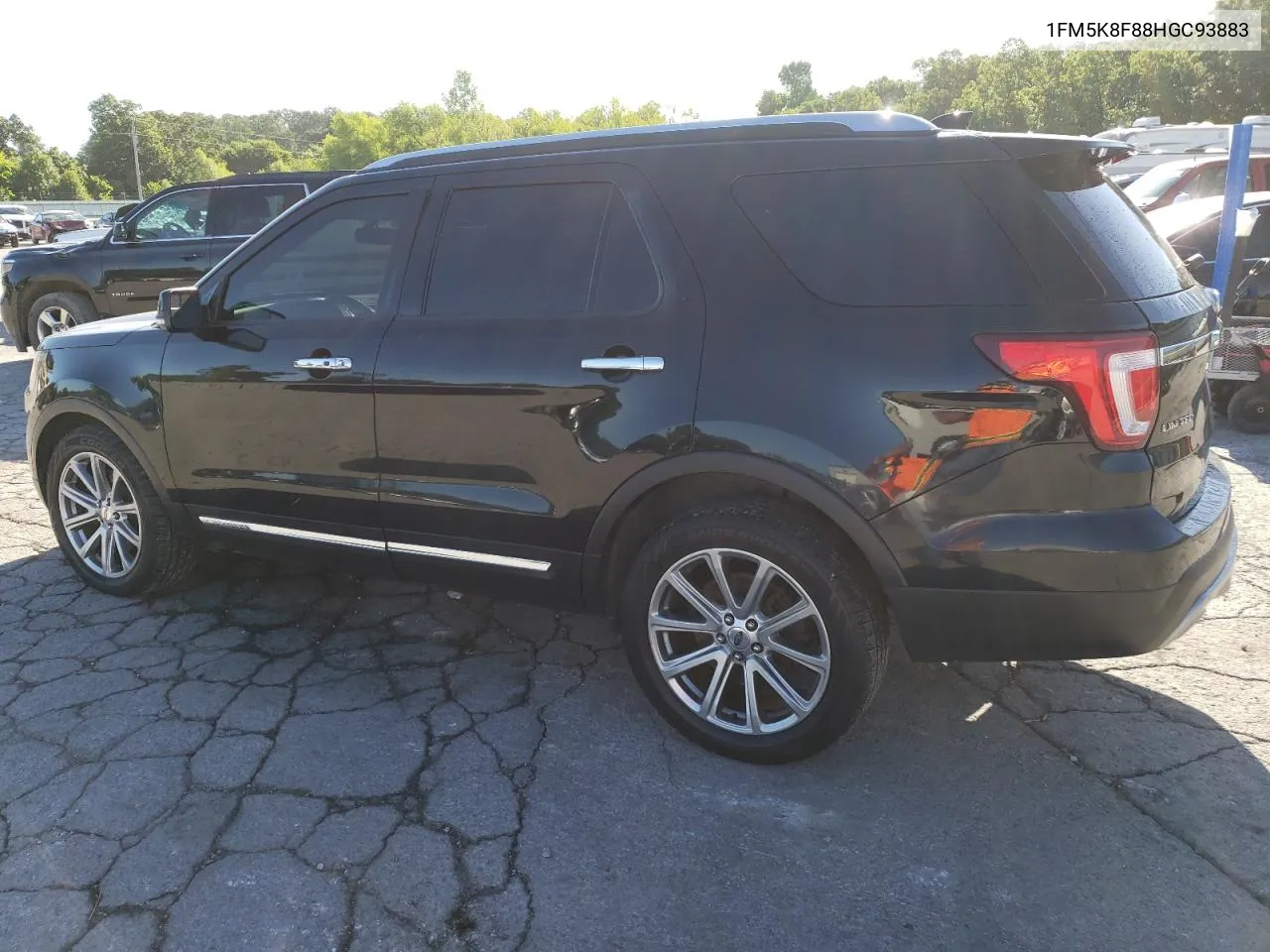 1FM5K8F88HGC93883 2017 Ford Explorer Limited