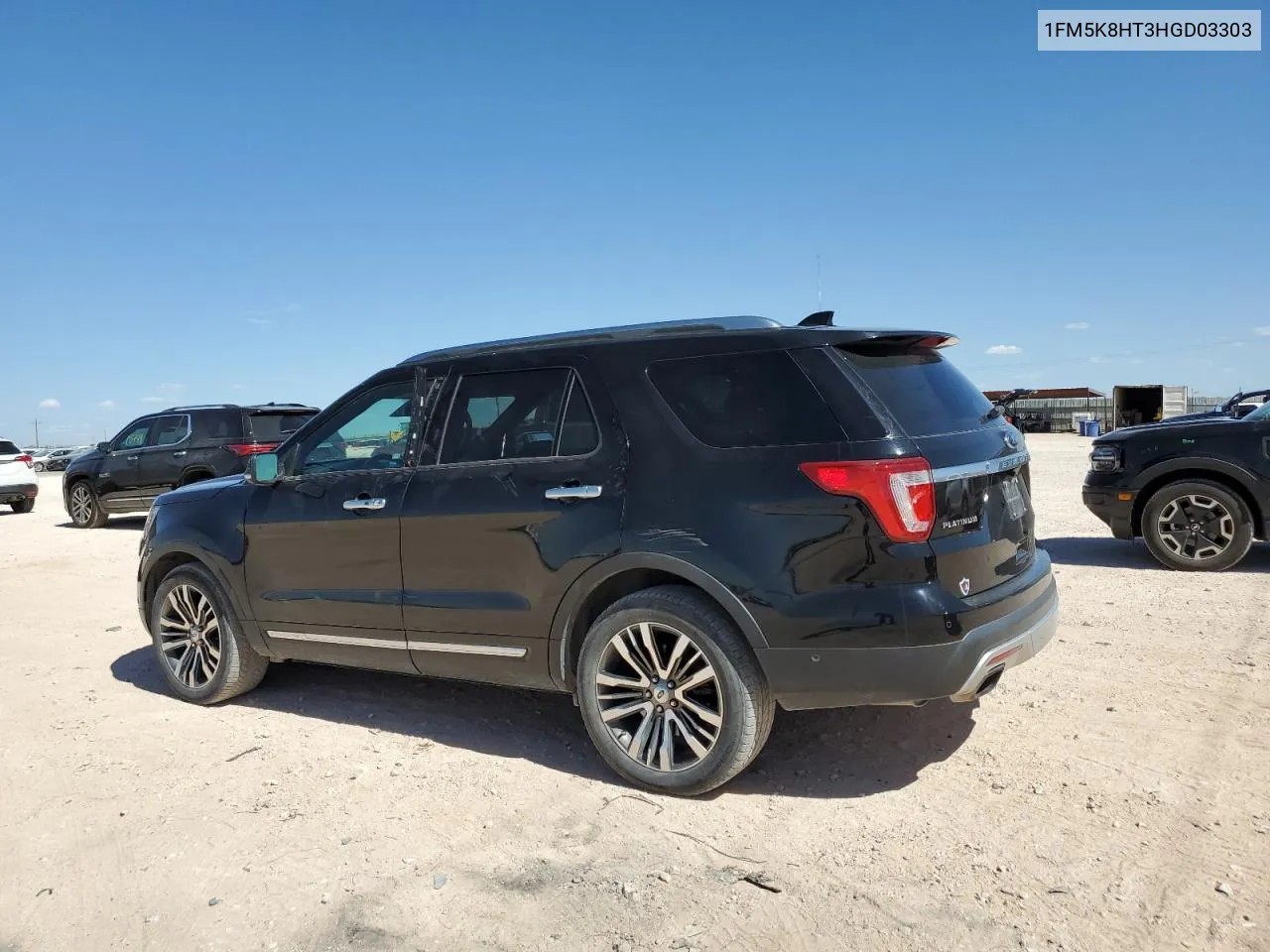 2017 Ford Explorer Platinum VIN: 1FM5K8HT3HGD03303 Lot: 61495354