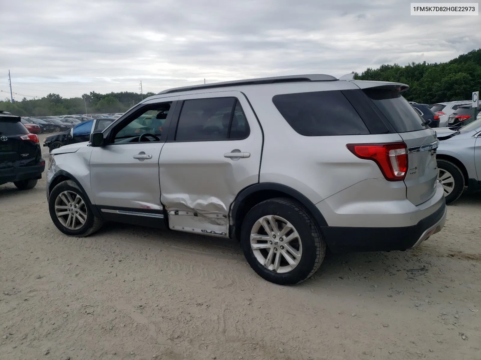 2017 Ford Explorer Xlt VIN: 1FM5K7D82HGE22973 Lot: 64061274