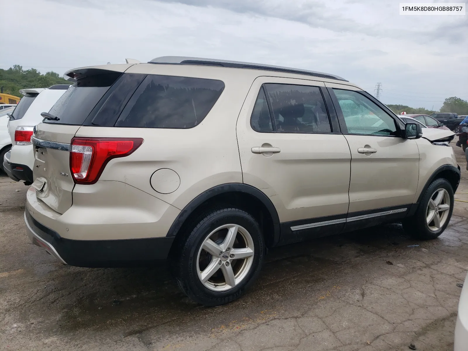 1FM5K8D80HGB88757 2017 Ford Explorer Xlt