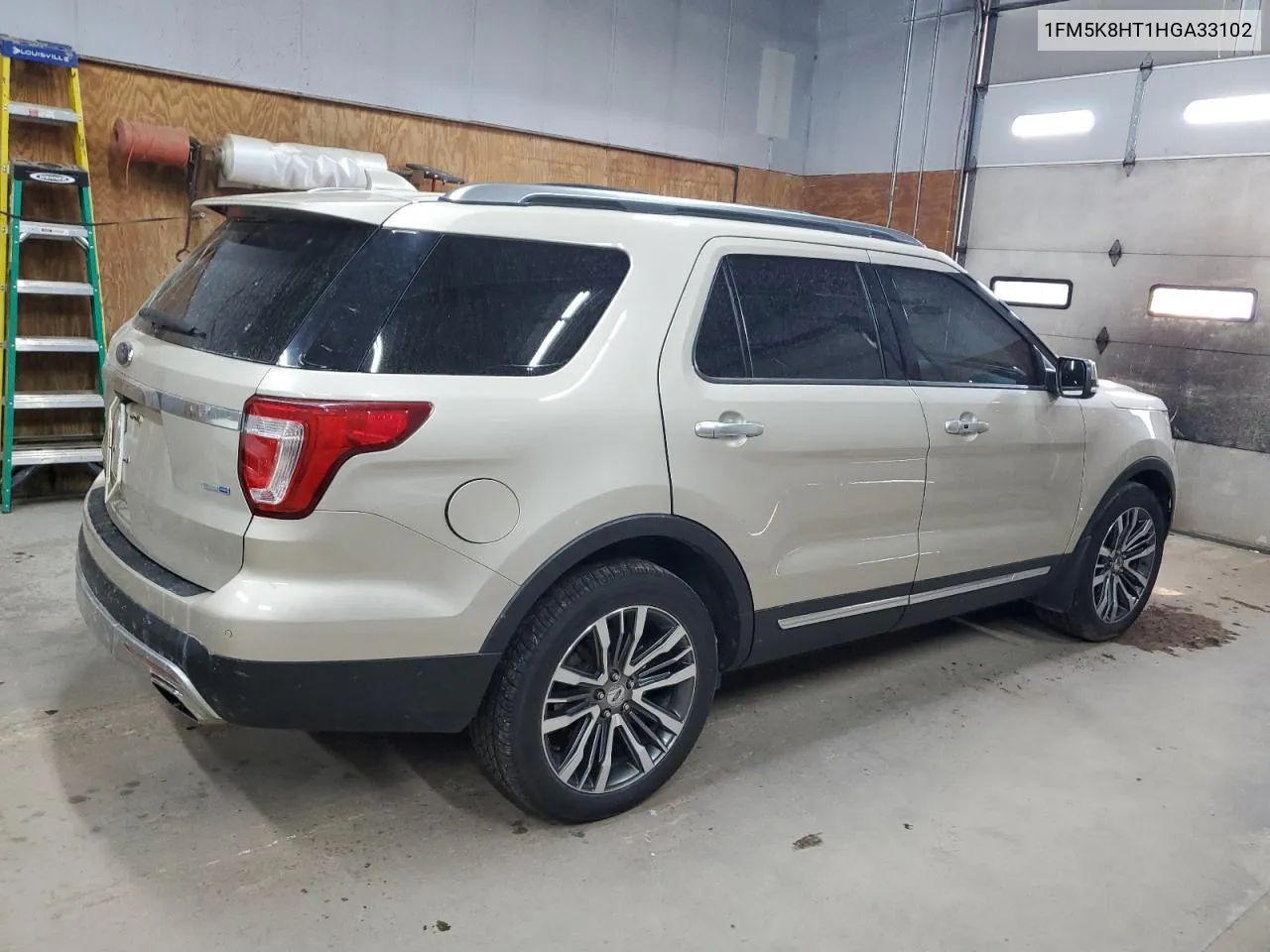 1FM5K8HT1HGA33102 2017 Ford Explorer Platinum