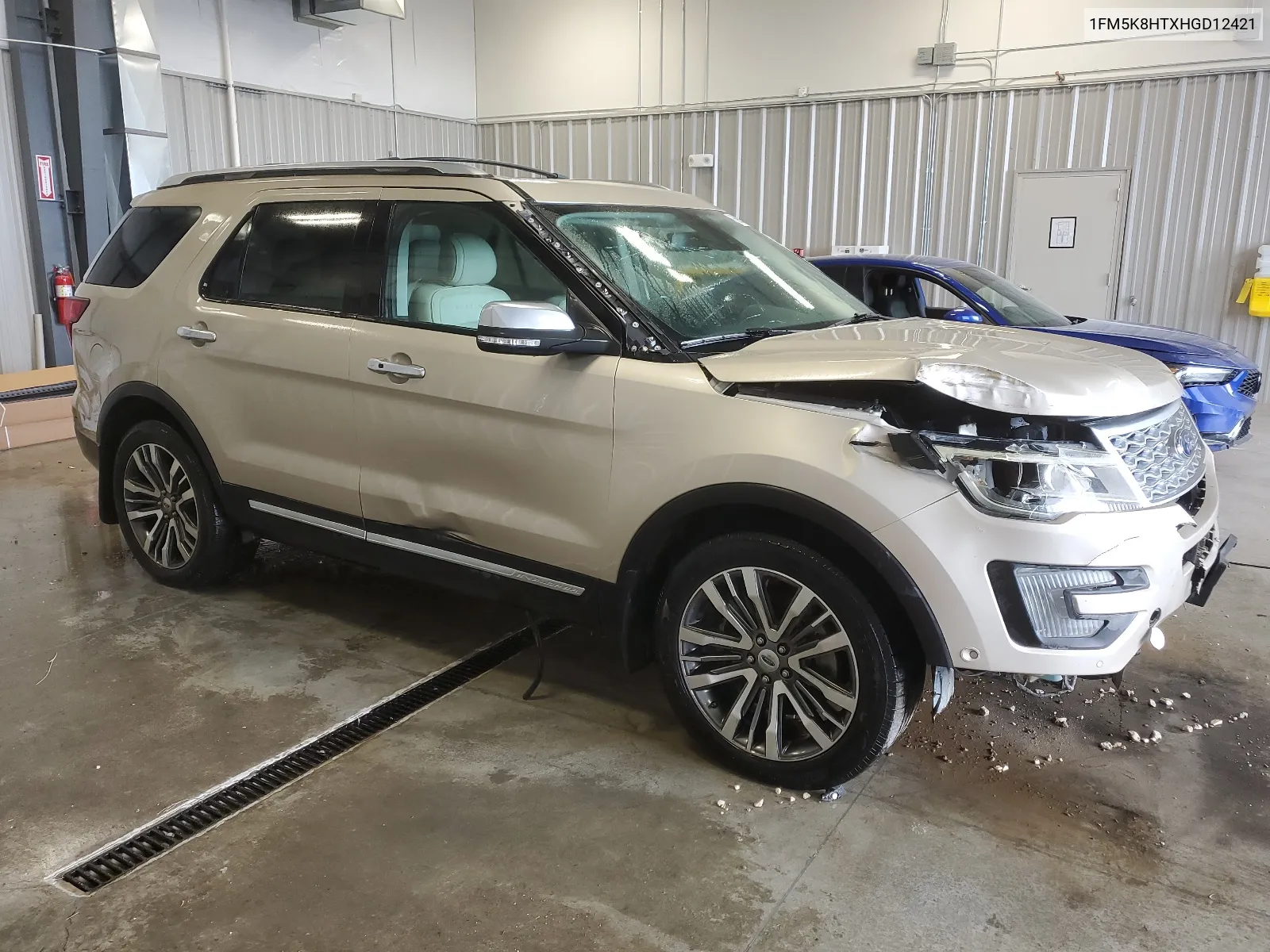 2017 Ford Explorer Platinum VIN: 1FM5K8HTXHGD12421 Lot: 66968664