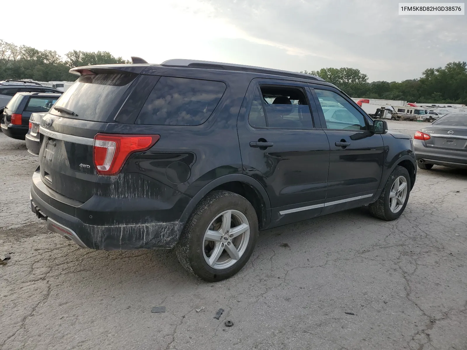 2017 Ford Explorer Xlt VIN: 1FM5K8D82HGD38576 Lot: 68077454