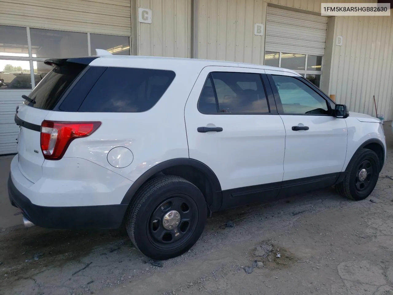 1FM5K8AR5HGB82630 2017 Ford Explorer Police Interceptor